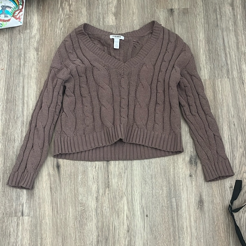RSQ pull over in brown